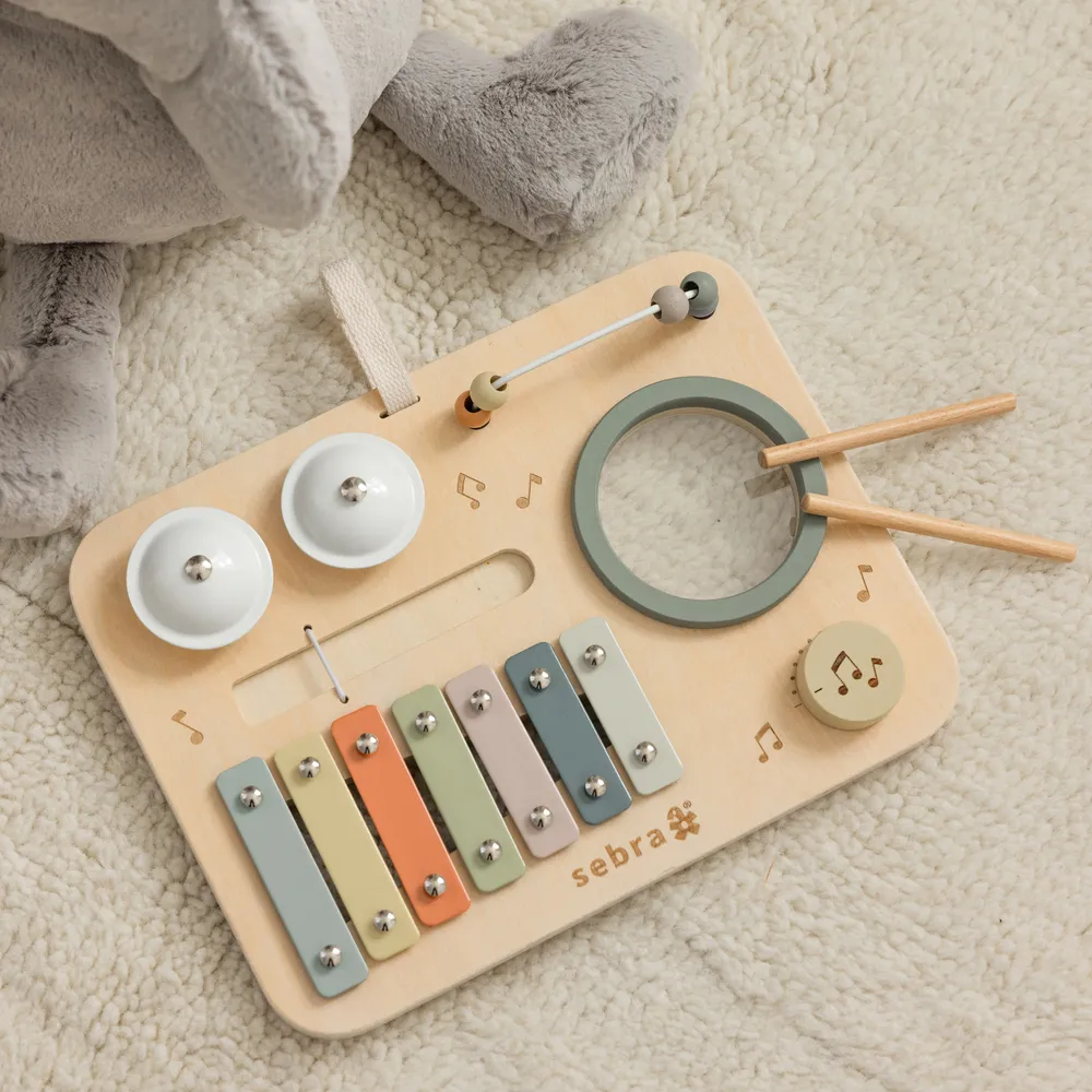 Sebra musik-aktivitetspanel i træ