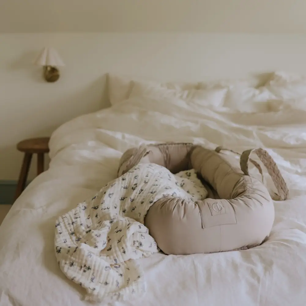 Elodie Muslin Tæppe Garden Leo's Resort