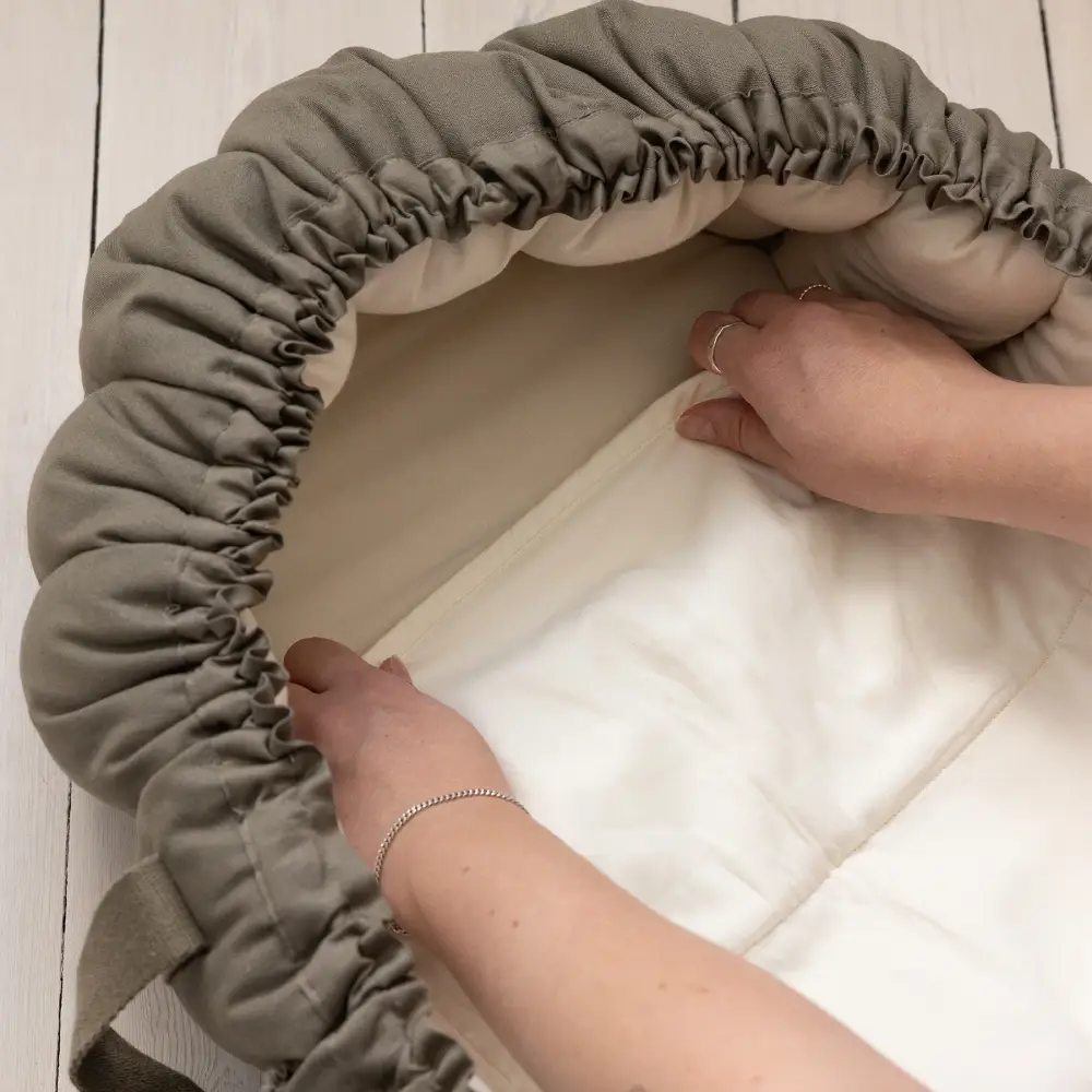 Sebra Vandtæt sengetæppe Babynest måneskin beige