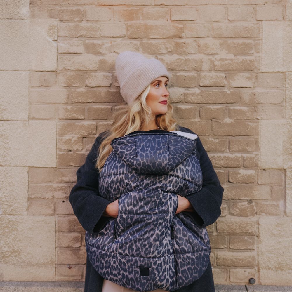 Elodie Details Cozy Cover – overtræk til bæresele og barnevogn, Le Leopard