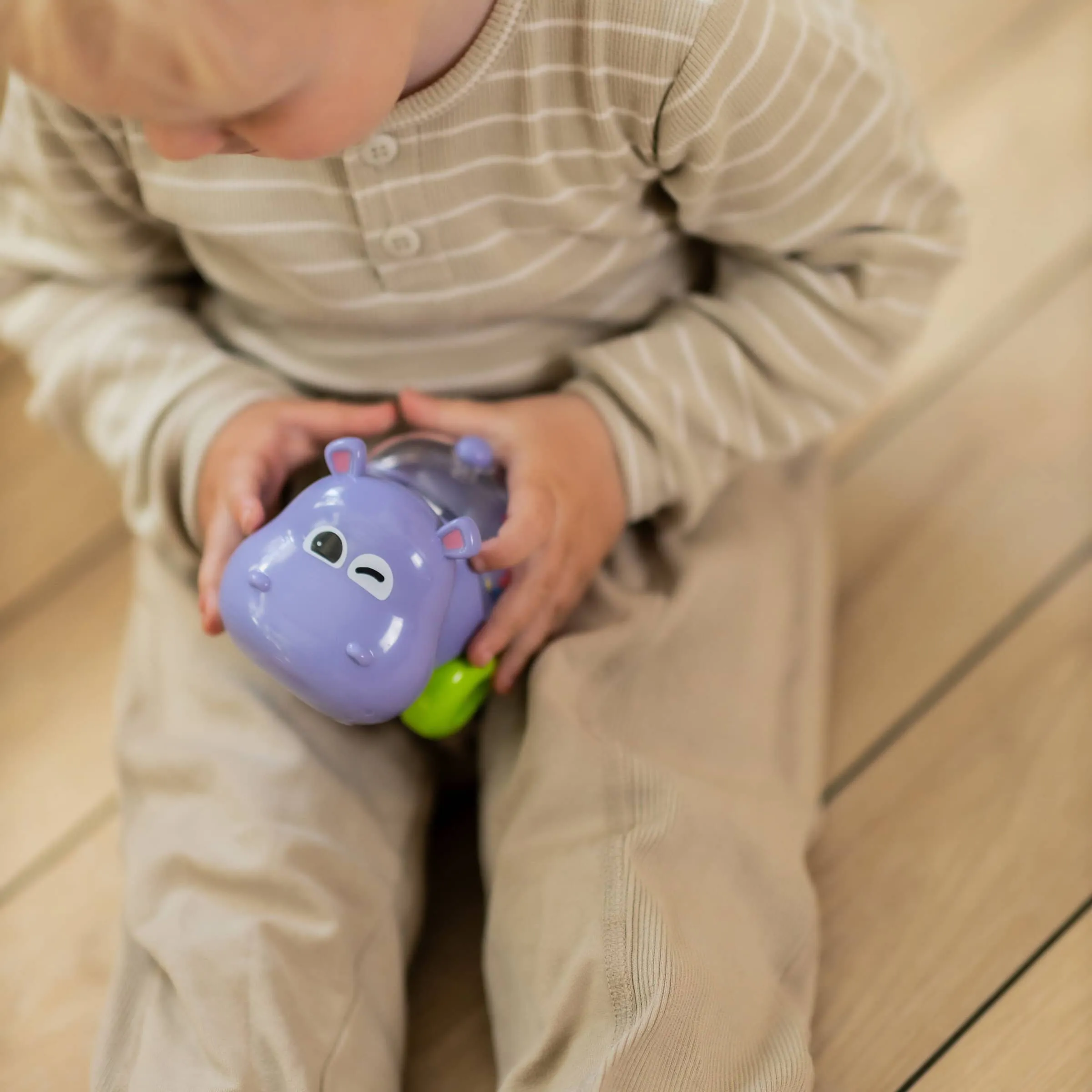 Scandinavian Baby legetøjsbil-konfetti flodhest