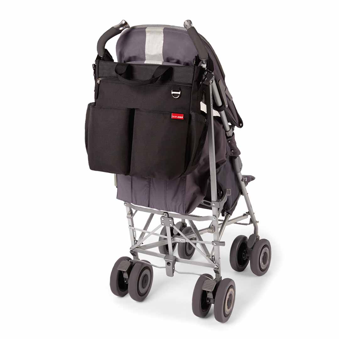 Skip Hop Duo Signature Pusletaske Sort