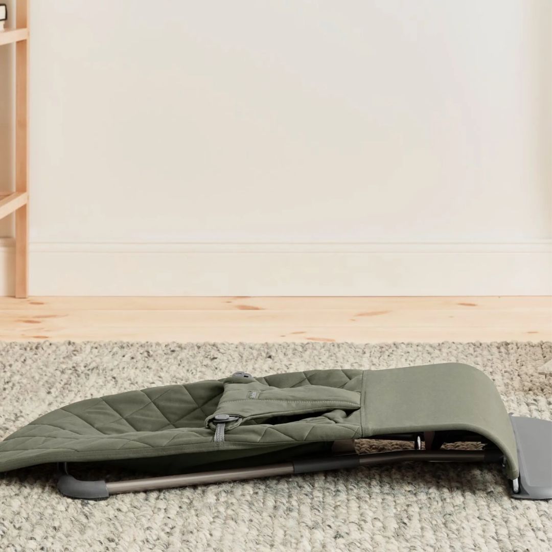 Babybjörn Babysitter Bliss Woven mørkegrøn