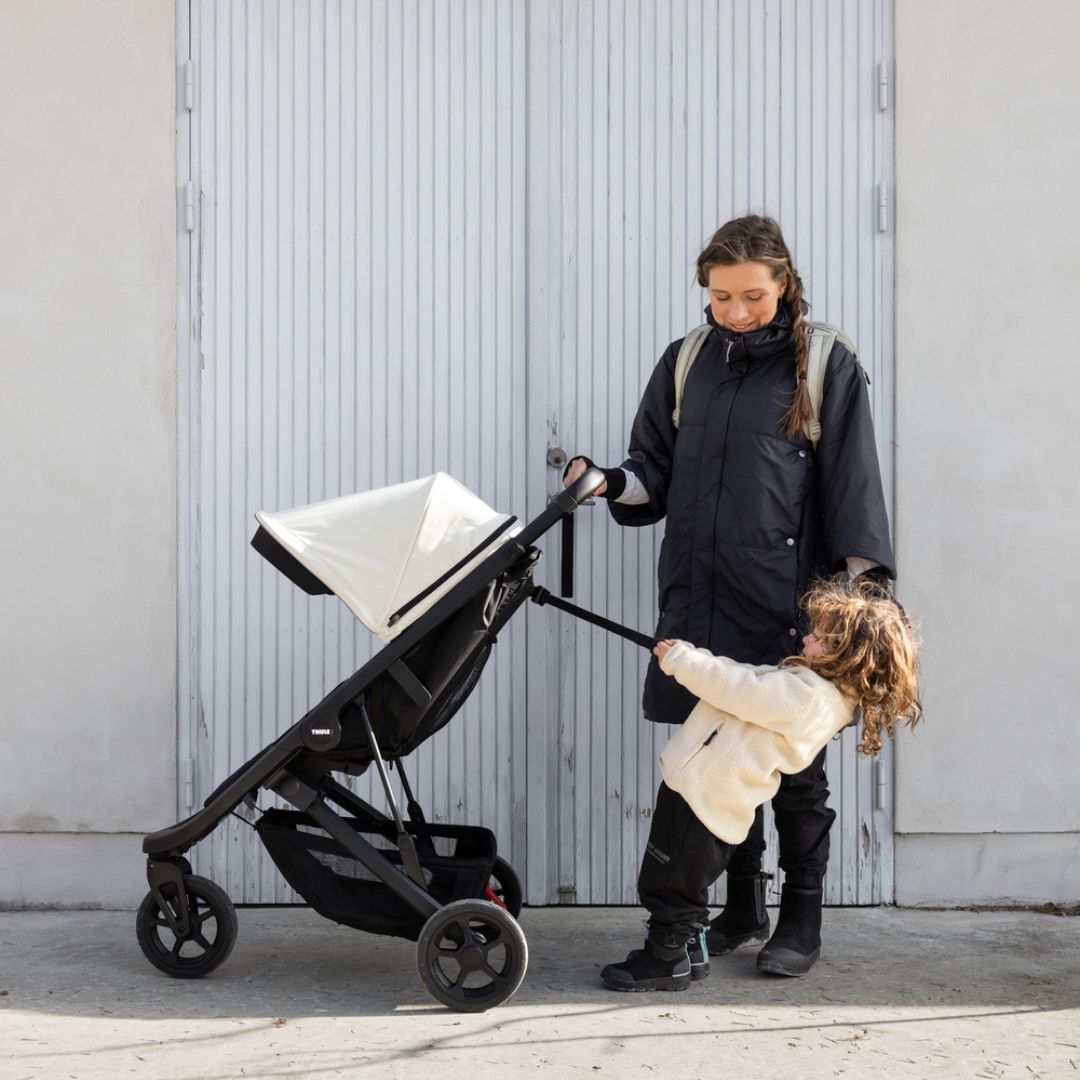 Thule Spring klapvogn + fodstøtte & stang