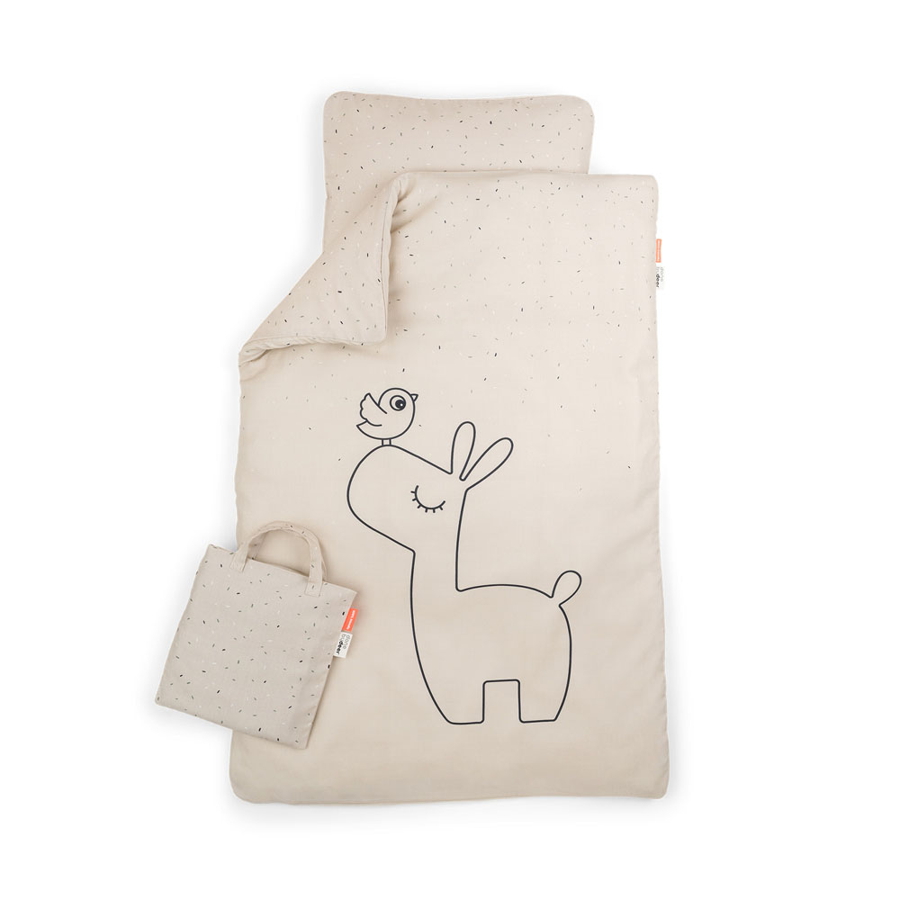 Done by Deer sengesæt  Lalee Sand