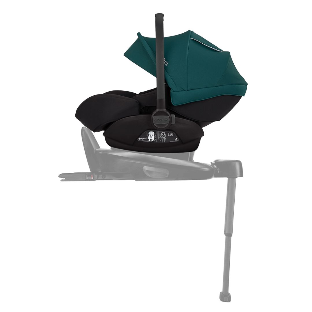 Bugaboo Fox 5 + Nuna Arra Next autostol