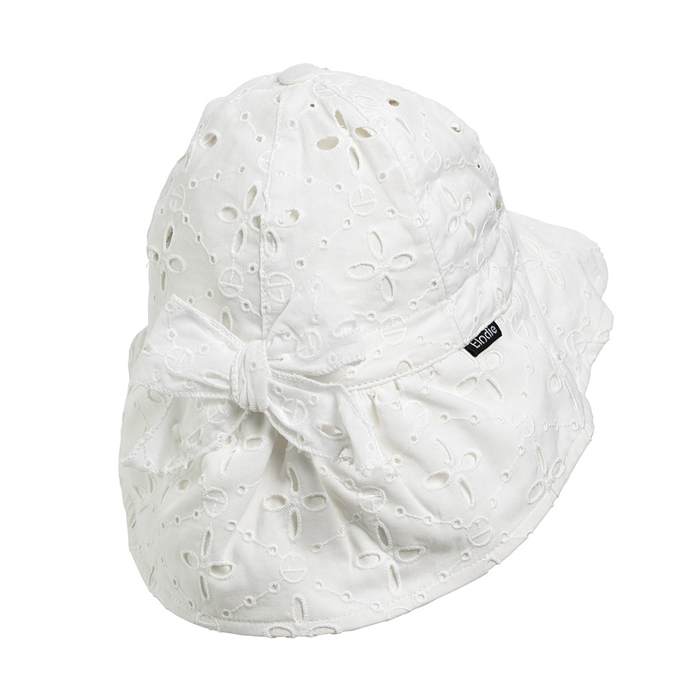 Elodie solhjelm Embroidery Anglaise 2-3 years