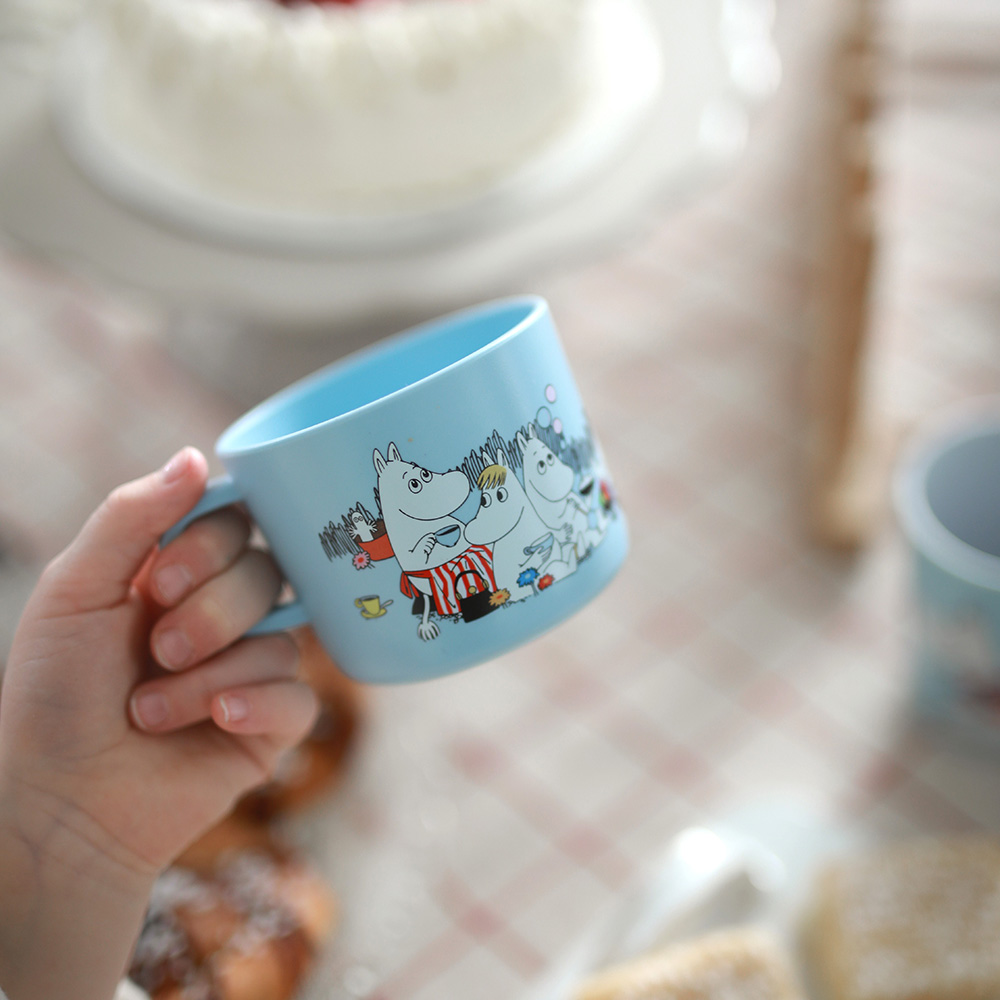 Rätt Start Moomin Picnic, Krus med hank, lyseblå