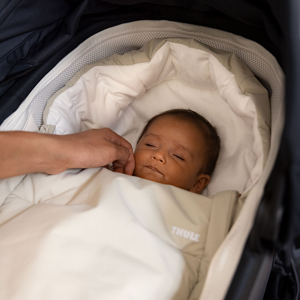 Thule Elements High Performance kørepose M/L – Dark Slate