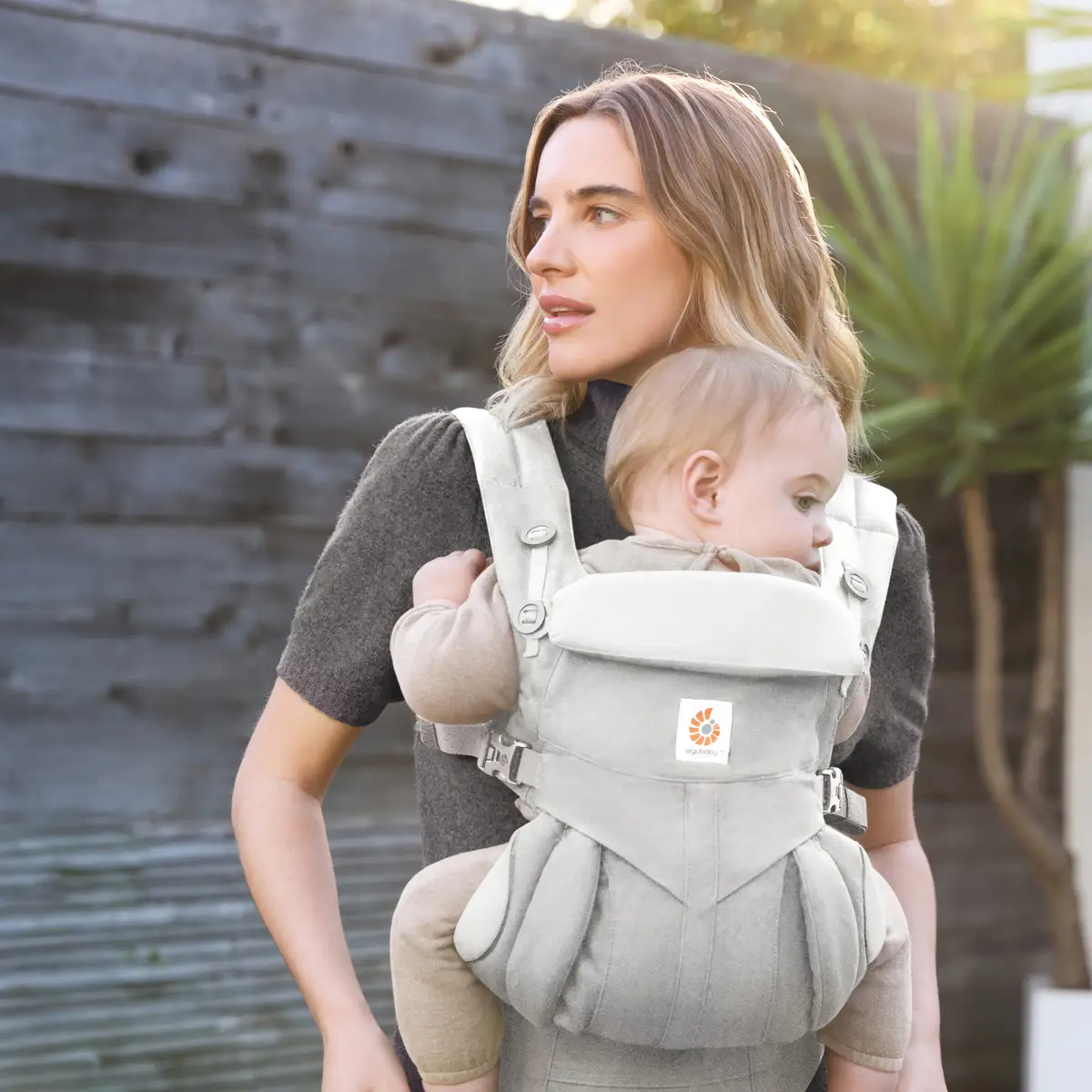 Ergobaby Omni 360 bæresele grå