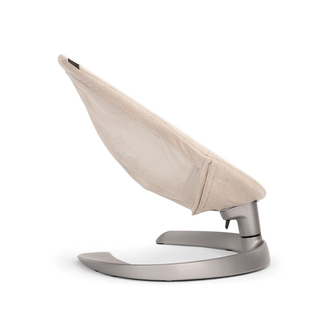 Nuna LEAF Grow skråstol med legebøjle Cloud