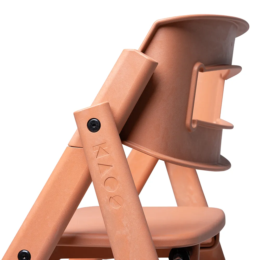 Kaos Klapp Højstol genbrugsplast Terracotta Pink