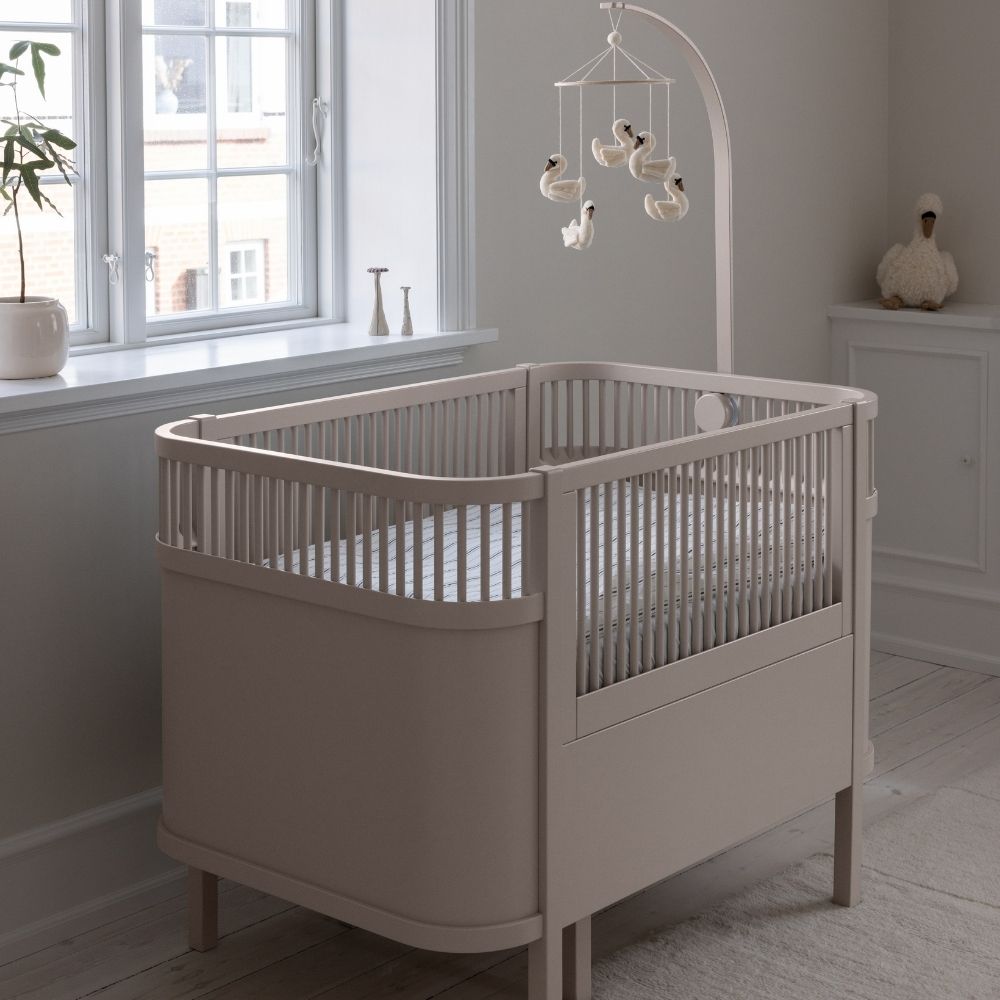 Sebra babymobil med svaner