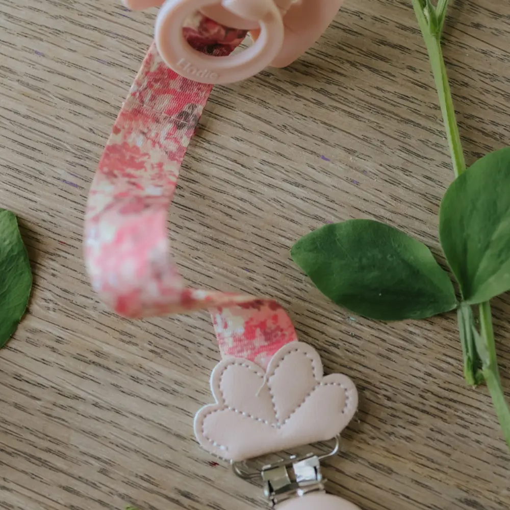 Elodie Sutteholder Wood River Rose