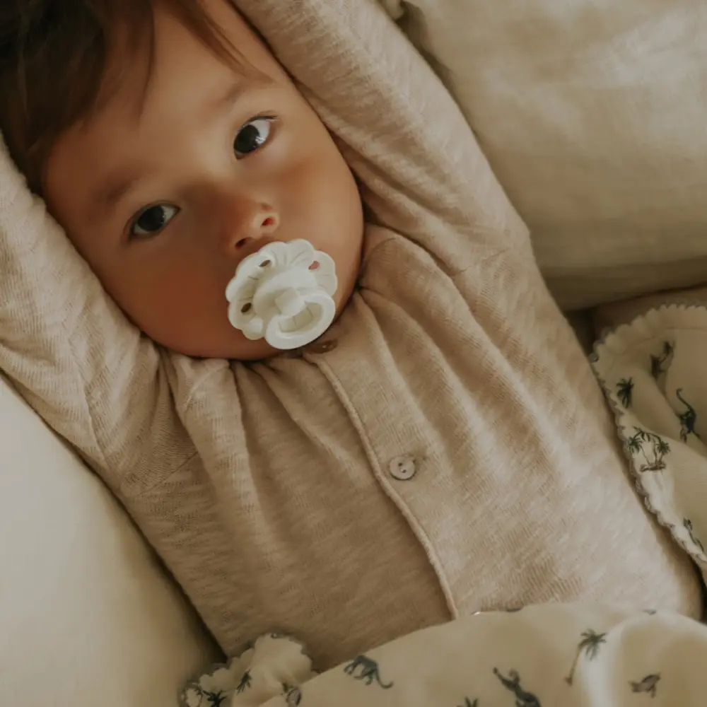 Elodie Binky Bloom Sut Vanilje Hvid One size