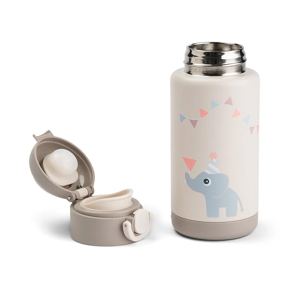 Done by Deer vandflaske Celebration Sand 340 ml