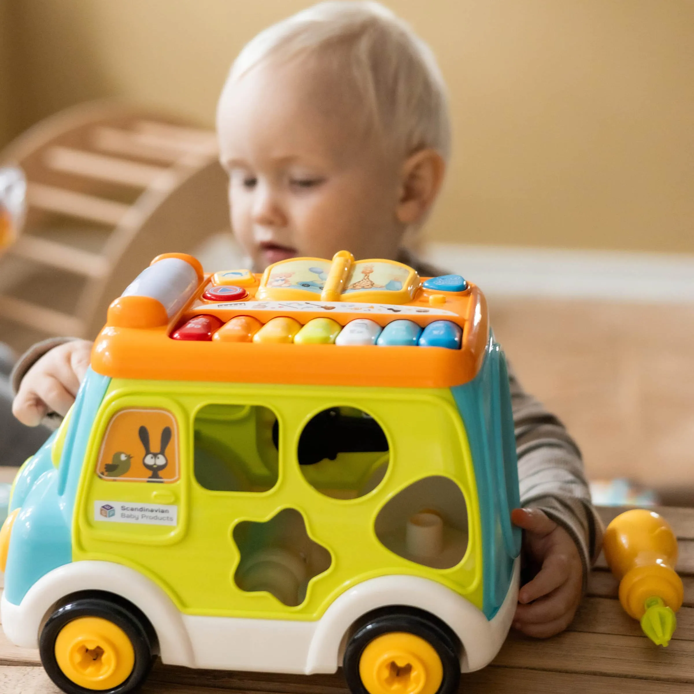Scandinavian Baby Musik Bus