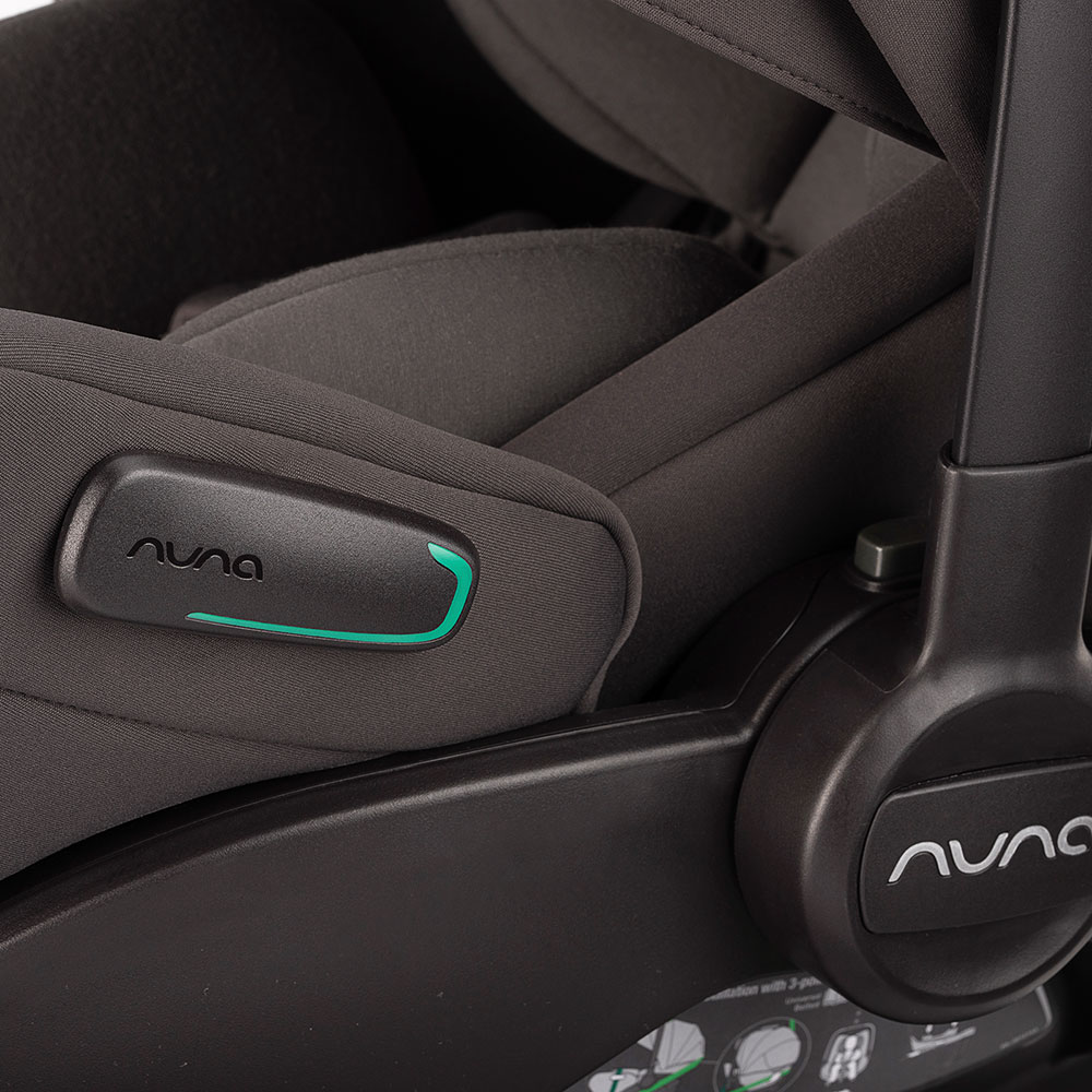 Nuna babyautostol Arra Flex Thunder