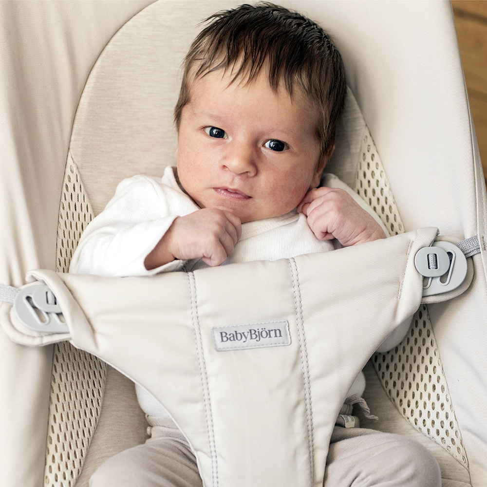 BabyBjörn Babysitter Blød Lys Beige Vævet/Jersey