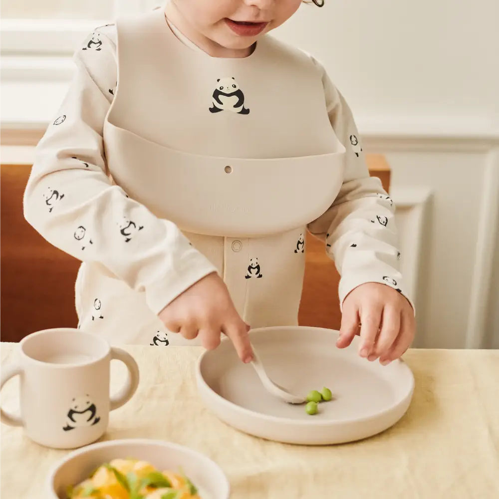 Liewood Vivi Service i 4 dele Panda/Sandy