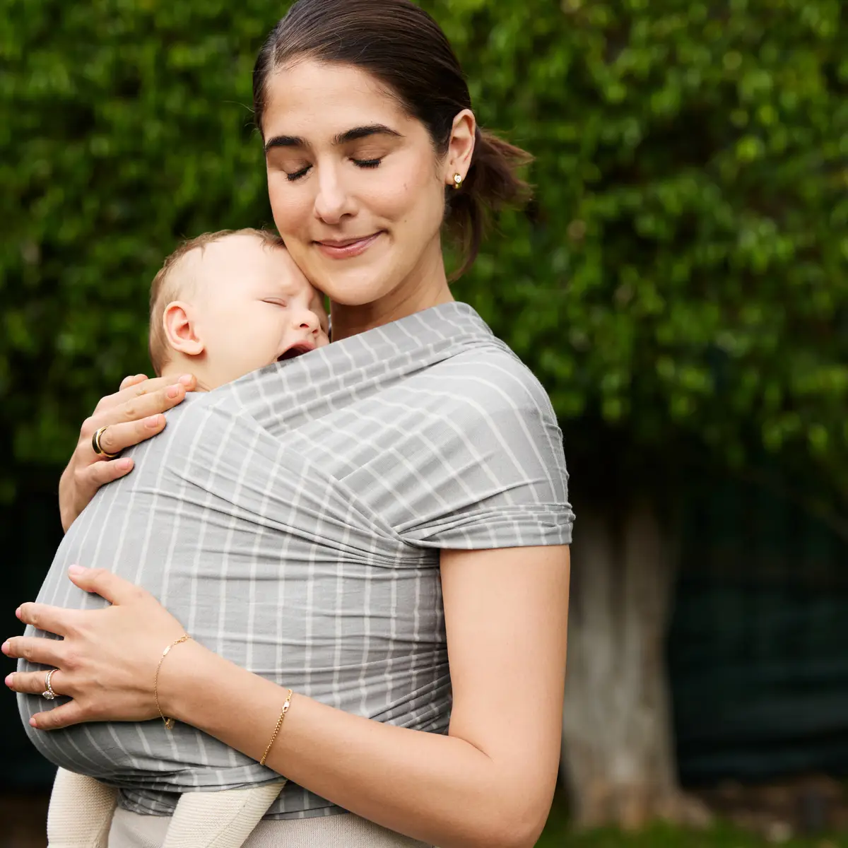 Ergobaby Aura Wrap bæresele Grå striber
