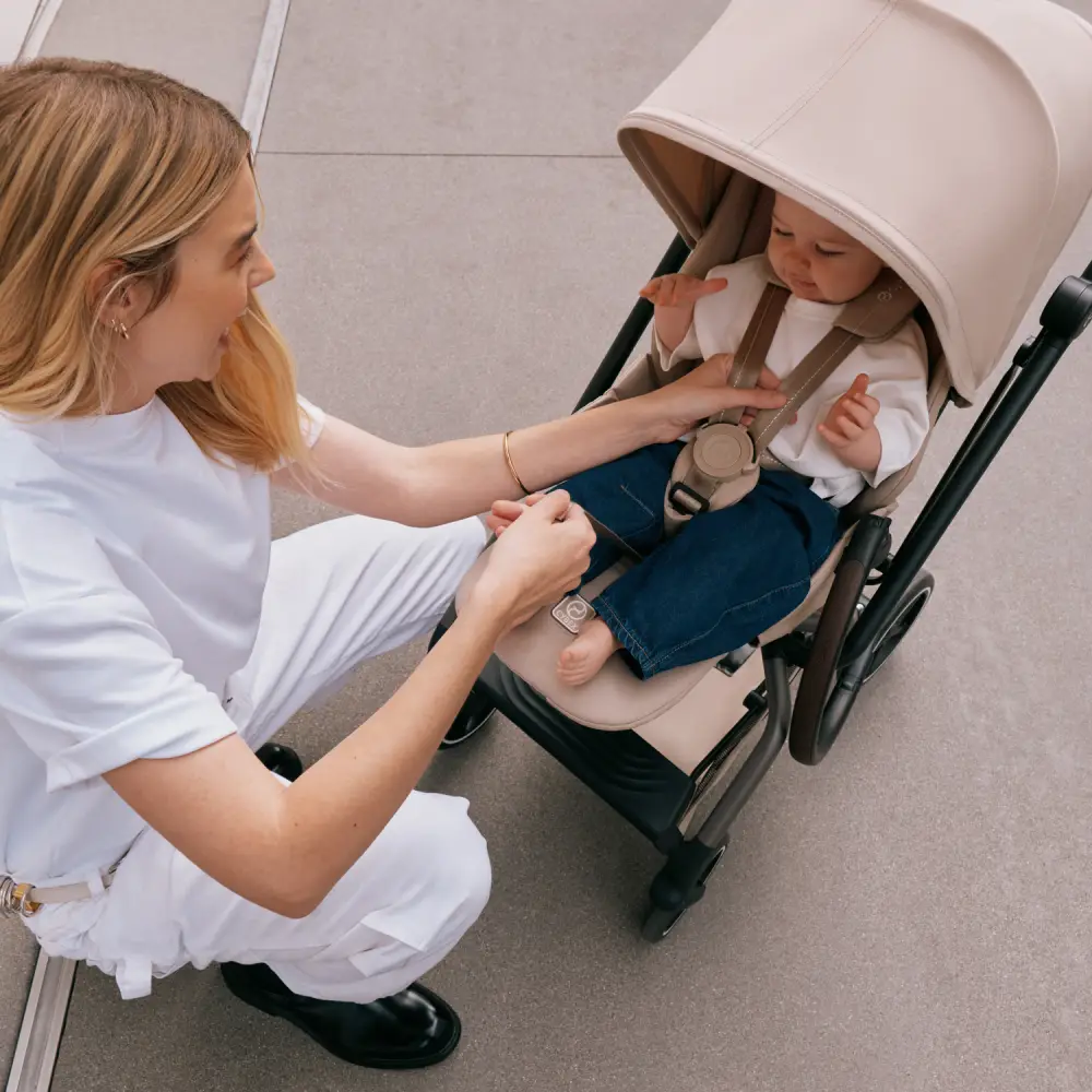 Cybex EEZY S TWIST klapvogn + 2 TPE Almond Beige