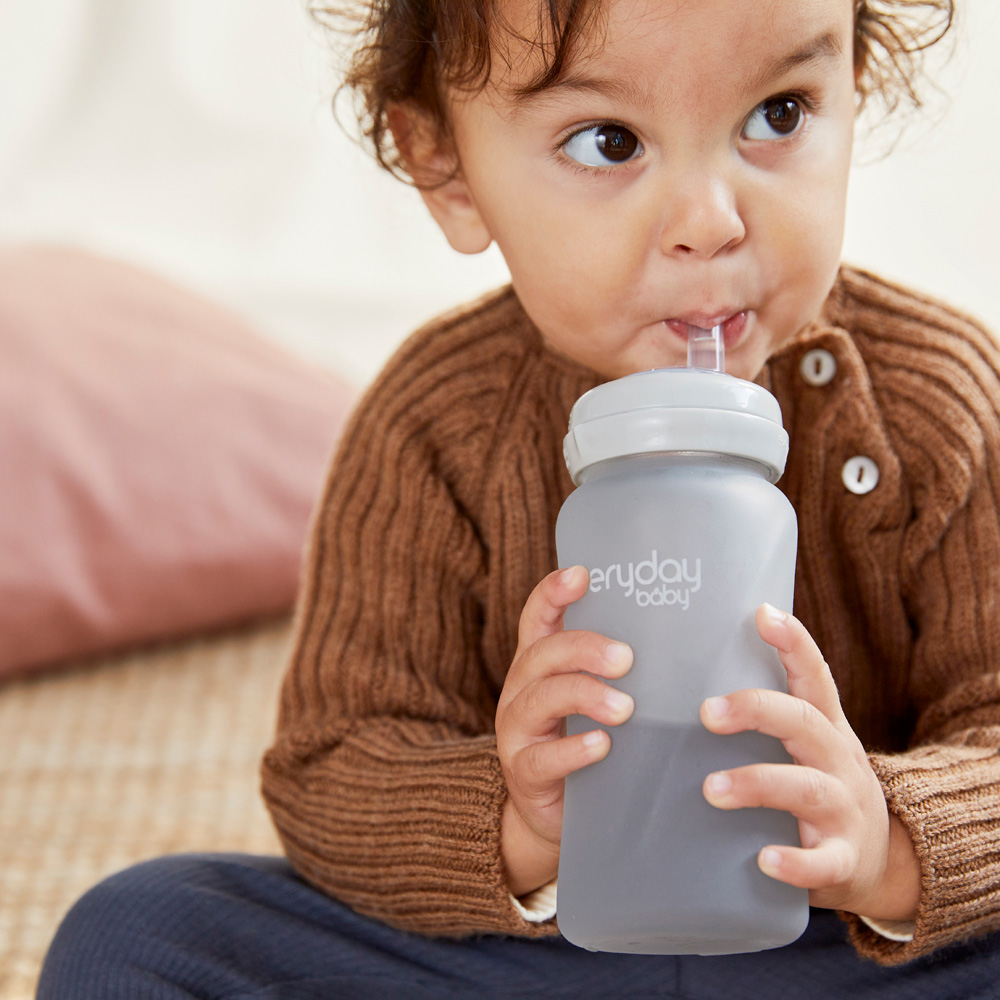 Everyday sugerørflaske Healthy + 240 ml - Quiet Gray