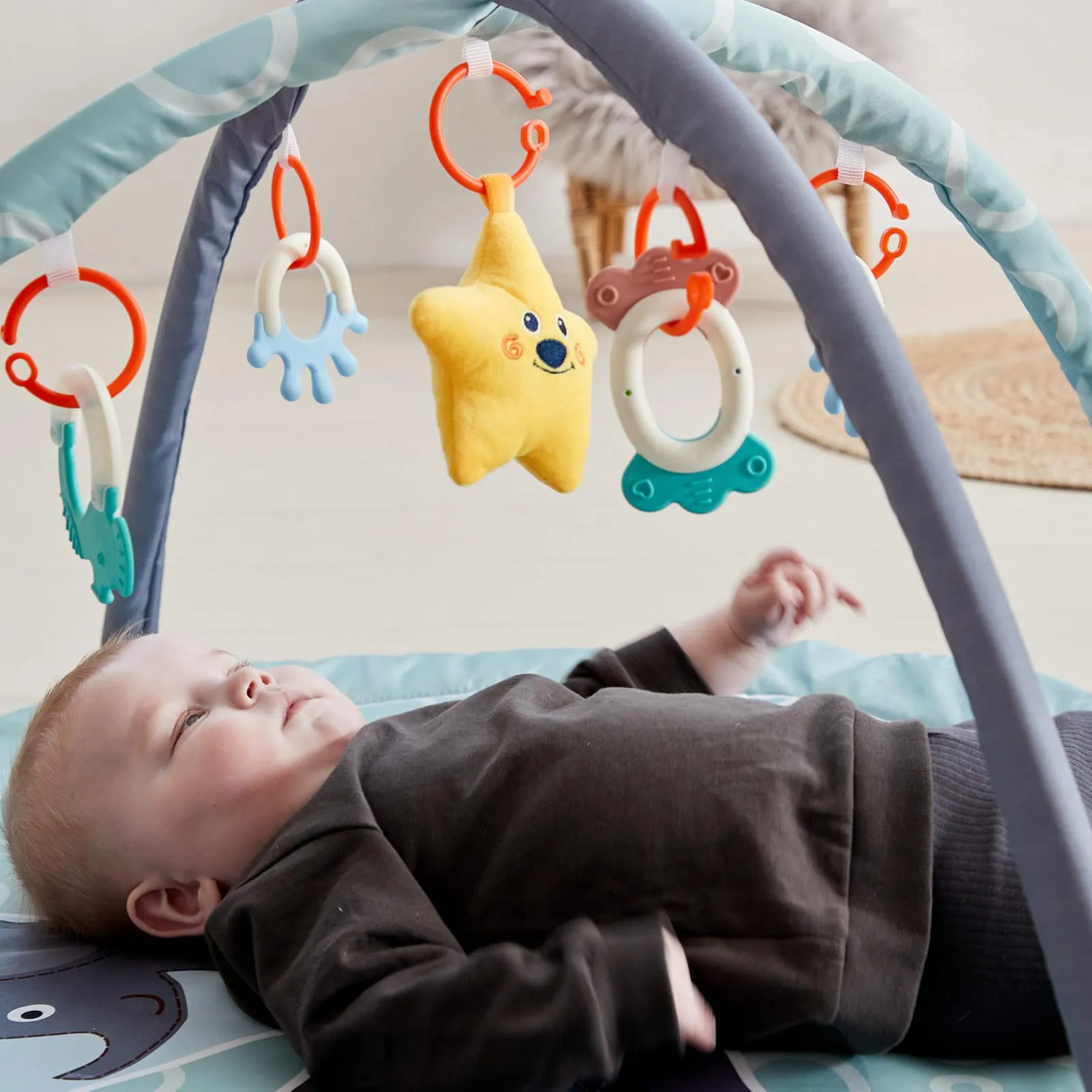 Scandinavian Baby baby gym zoo