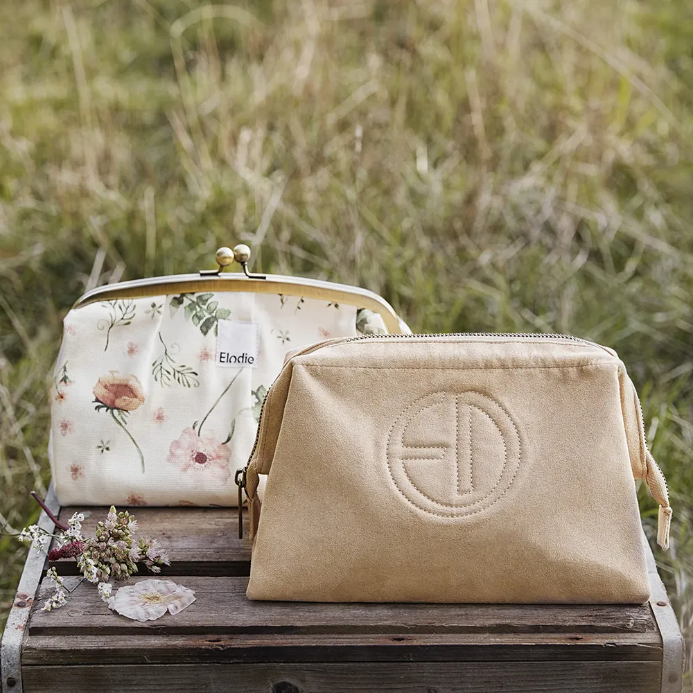 Elodie Zip&Go toilettaske Alcantara