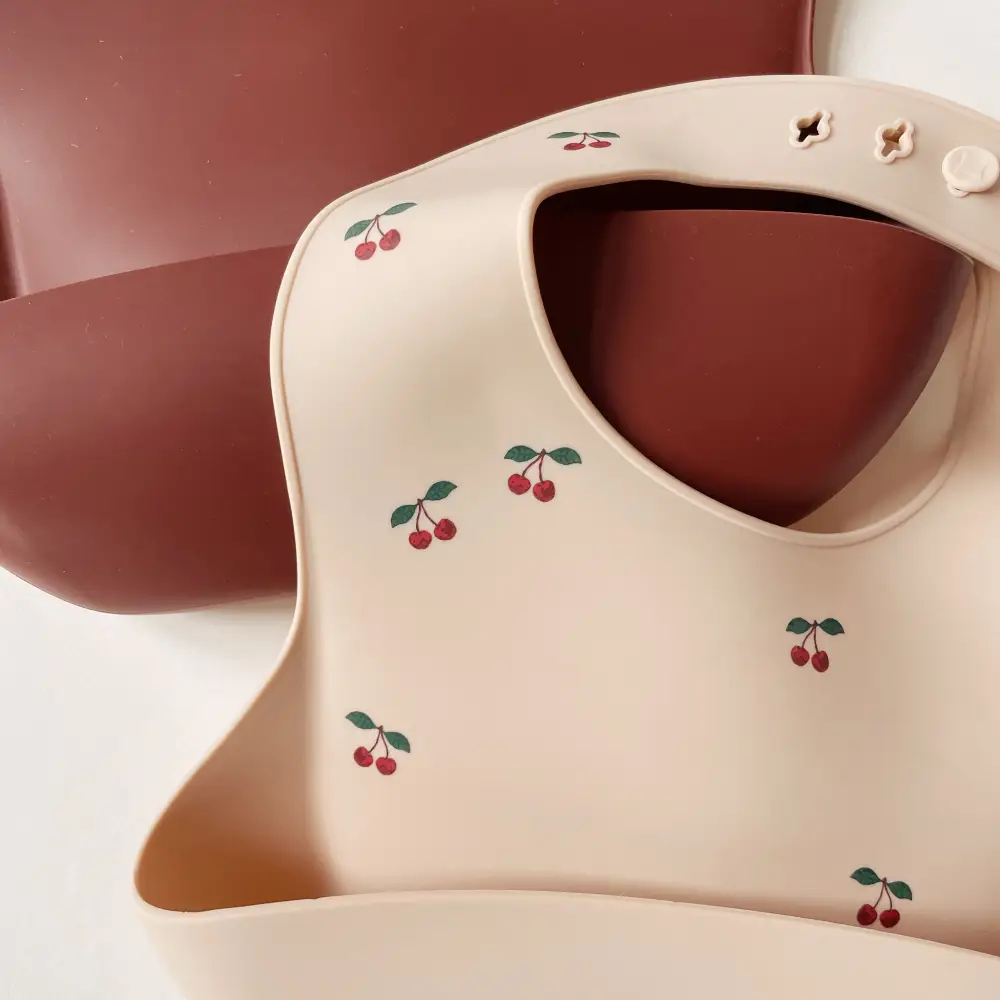 Konges Sløjd Silikone Hagesmække 2-pak Cherry/Mocca