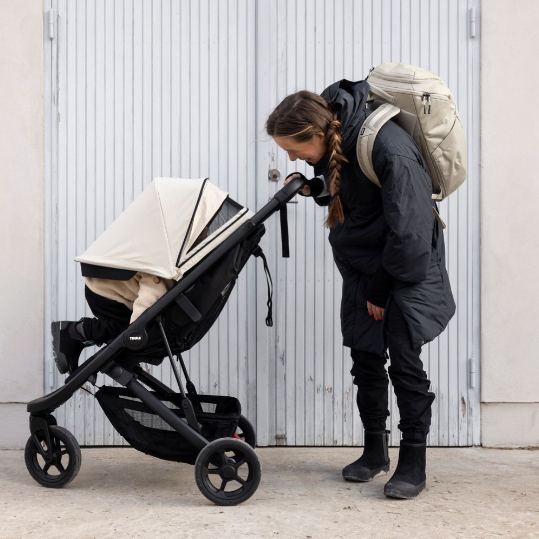 Thule Spring klapvogn + fodstøtte & stang